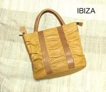 새상품급 IBIZA 가죽 핸드백 칸막이 다수