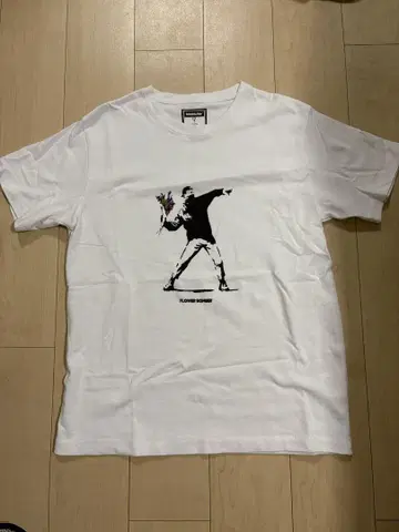 URBAN RESEARCH 남성용 L 화이트 T셔츠 Banksy