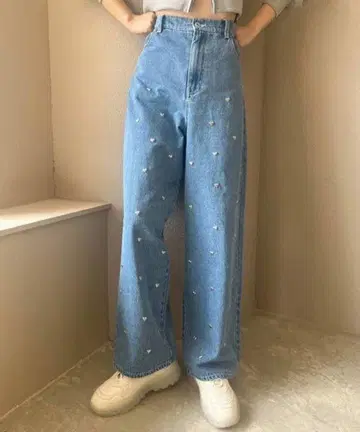 NICE CLAUP 하트 스터드 와이드 데님