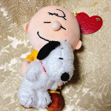 스누피 찰리 허그 봉제 인형 키링 USJ