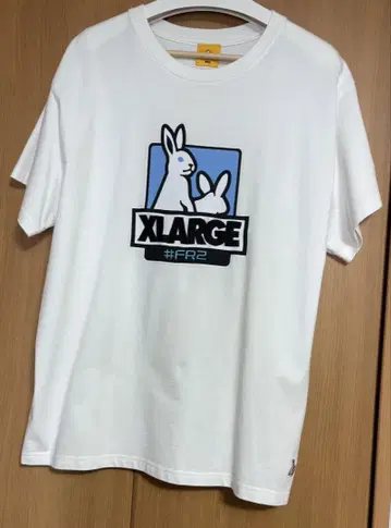 [레어] XLARGE x #FR2 콜라보T셔츠 빅 로고 자수 로고 토끼