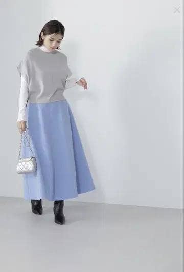 즉시 구매 OK 내추럴 뷰티 베이직 플레어 스커트 M