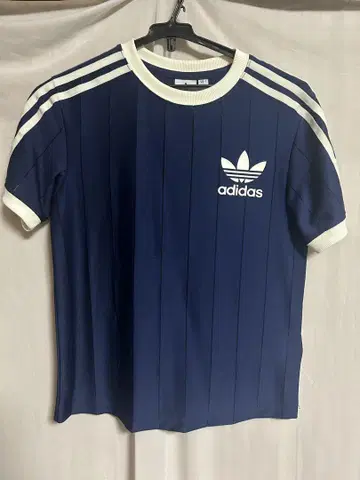 adidasT셔츠