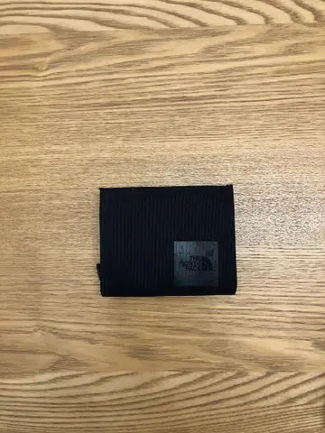 THE NORTH FACE / Shuttle Wallet