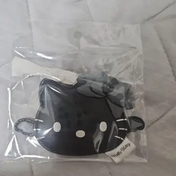 [ 미개봉 새상품 ] 헬로키티 블랙 엔젤 페이스 거울 참 블랙