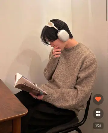 NUGU ici 울 라운드 니트 브라운