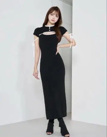 darich 파이핑 리본 디자인 니트 롱 원피스