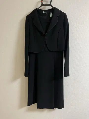 도쿄 이긴 미셸 클랭 블랙 포멀 앙상블