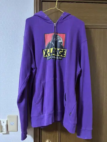 XLARGE 지퍼 후드티 Disney 콜라보