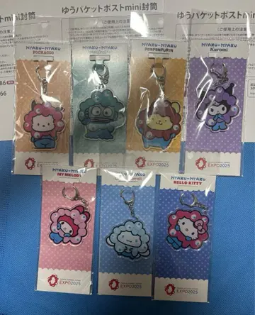 마이멜로디 미야쿠미야쿠 변신 아크릴 키링 레드 만박