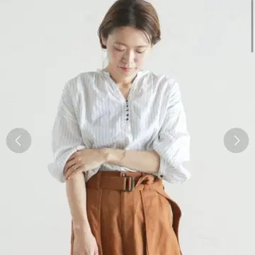 택 포함 새상품 놈브르 임페어 면 로운 스트라이프 개더 블라우스
