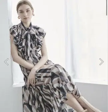 AndCouture 앙데팡당 지오메트릭 패턴 원피스