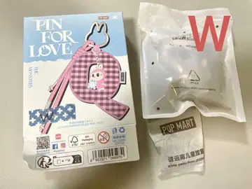 POP MART LABUBU Pin For Love 알파벳 W