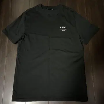 A.P.C. 블랙 티셔츠 S 사이즈