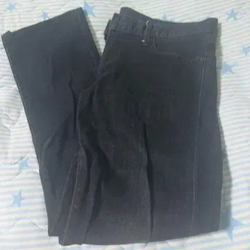 UNIQLO 다크 블루 데님 팬츠 W91cm x L76cm