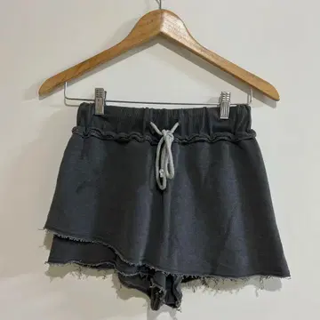 게이트리스 GATELESS 미니스커트풍 숏팬츠