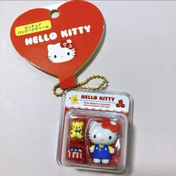 [ 새상품 ] 산리오 미니어처 패키지 참 헬로키티