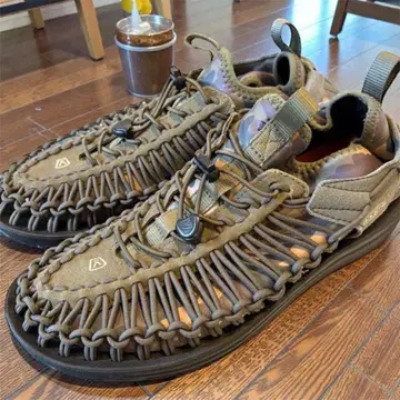 KEEN UNEEK HT 1019953 카모플라쥬 카모플라주 콜라보