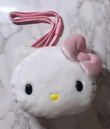 산리오퓨로랜드 봉제 인형 퍼스 헬로키티