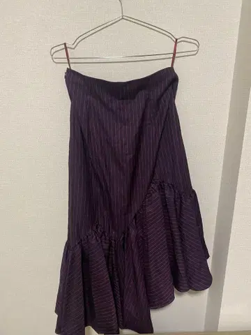 LILY BROWN 비대칭 머메이드 플레어 스커트