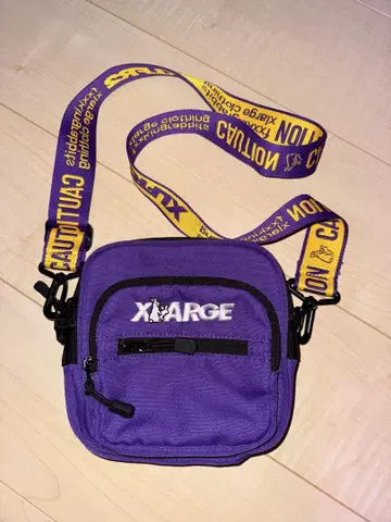 X-LARGE x FR2 퍼플 숄더백
