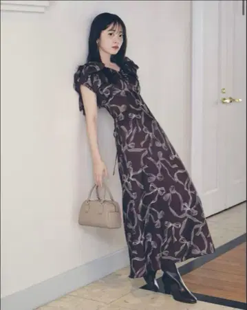 snidel 리본 슬리브 원피스 브라운 00