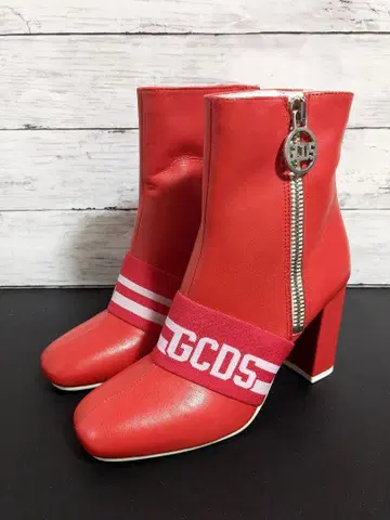 GCDS  MAXIM ROSSO 가죽 부츠 39 24