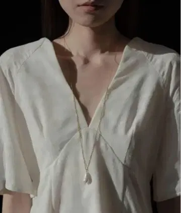 novice Drop Pearl Long Necklace 골드
