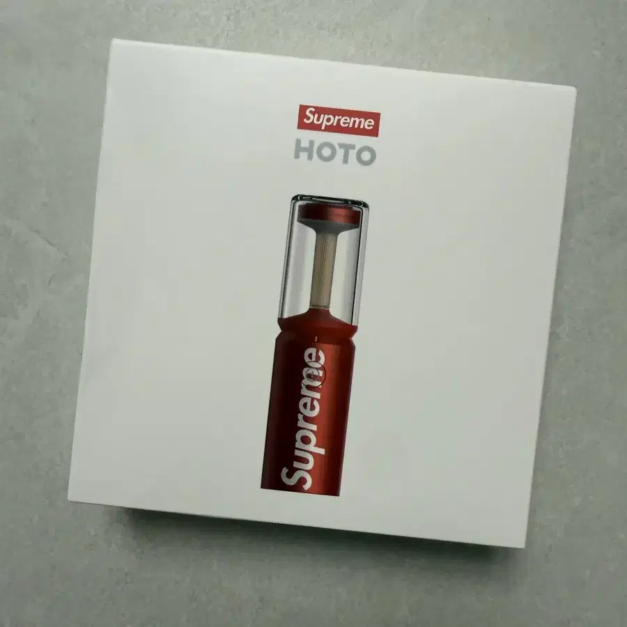 Supreme HOTO Camp Light レッド3 Fall/Winter 2025 Preview – Supreme
