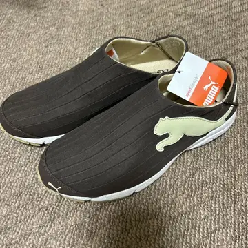 미사용 PUMA 디바 우먼 슬립온 약간의 하자 있음