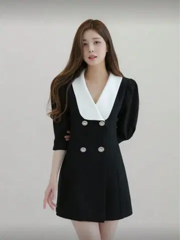 블랙 더블 브레스트 미니 원피스