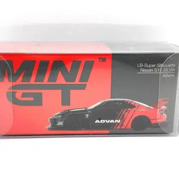 MINIGT 649 LB Works S15 ADVAN 실비아