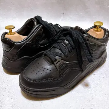 정가 17,600엔 LACOSTE 블랙 스니커즈 23.5cm