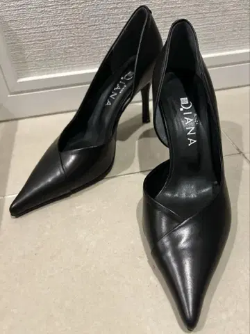 새상품급 DIANA 블랙 하이힐 스틸레토 24cm