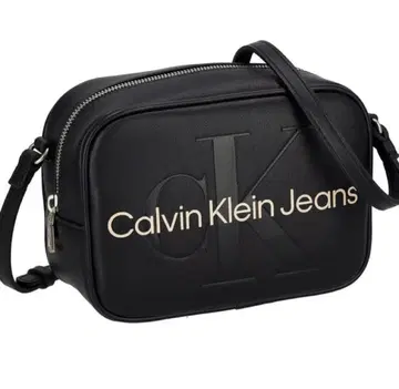 Calvin Klein Jeans 블랙 숄더백