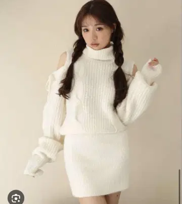 nice claup 아이보리 리브 터틀넥 니트