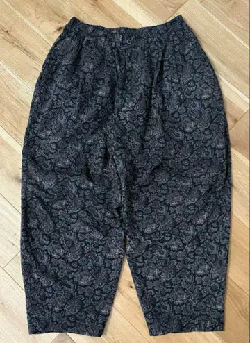 tightbooth 타이트부스 RIPPLE PAISLEY XL