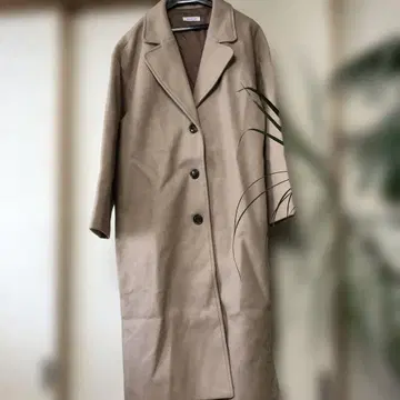 OLIVE des OLIvE 베이지 롱 코트 7부 소매 버튼 포함