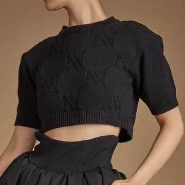 HAENGNAE KISHIMEN CROPPED TOP