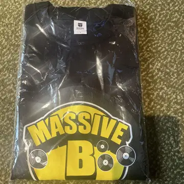 MASSIVE B 로고 T셔츠 블랙