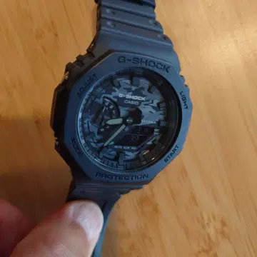 G-SHOCK GA-2100 그레이 카모플라쥬