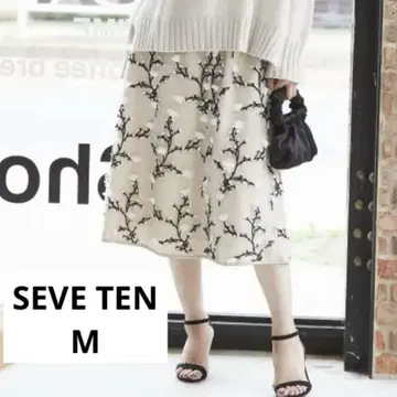 SEVEN TEN 세븐텐 트위드 자수 스커트 M