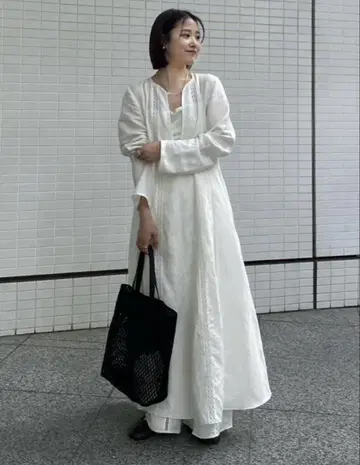 에트레토쿄 레이스 테이프 린넨 원피스