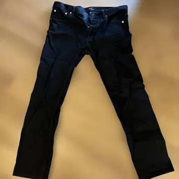 A.P.C. PETIT NEW STANDARD 32 블랙 데님