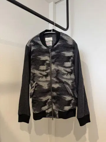 DUFFER 카모 패턴 집업 자켓