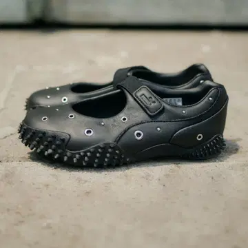 새상품급 23cm PUMA Mostro FEY Studs
