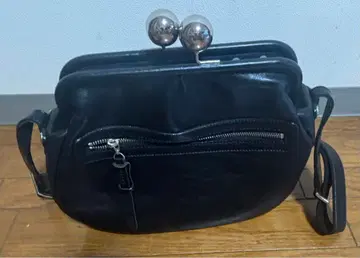 BROOM 가마구치 숄더백