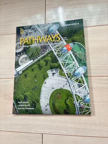 새상품 미사용 pathways Foundations B
