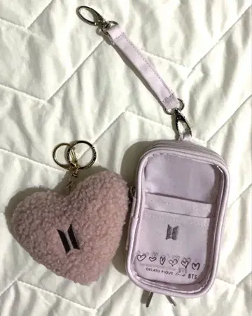 젤라피케 BTS 콜라보 칼리 파우치 하트 키 참