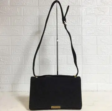 no37601 엠포리오 아르마니 펠트 숄더 백